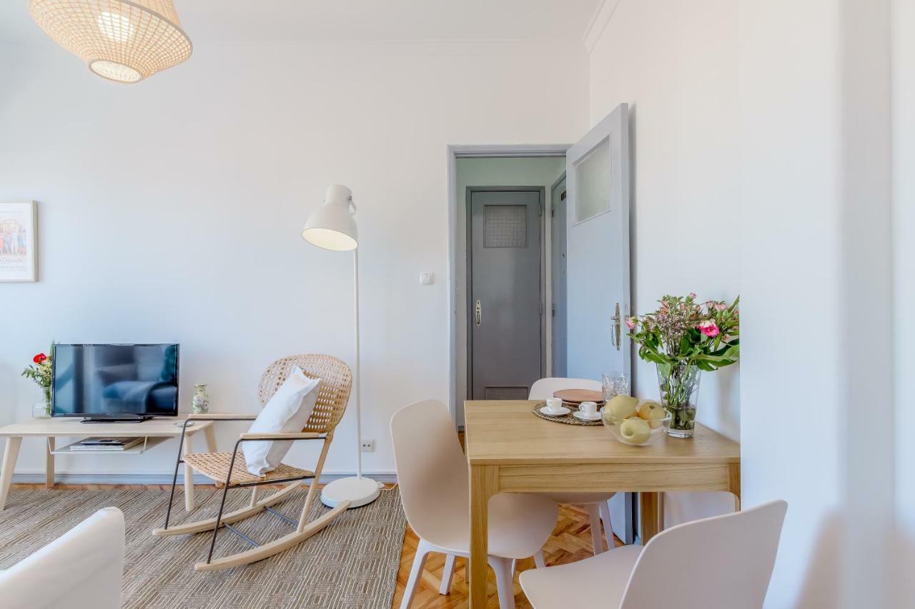 Appartement Renovated Sunny With Amazing Sunset Balcony , By Timecooler *
