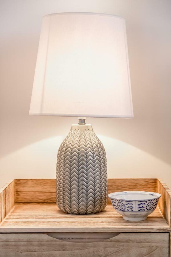 Appartement Renovated Sunny With Amazing Sunset Balcony , By Timecooler Lisboa