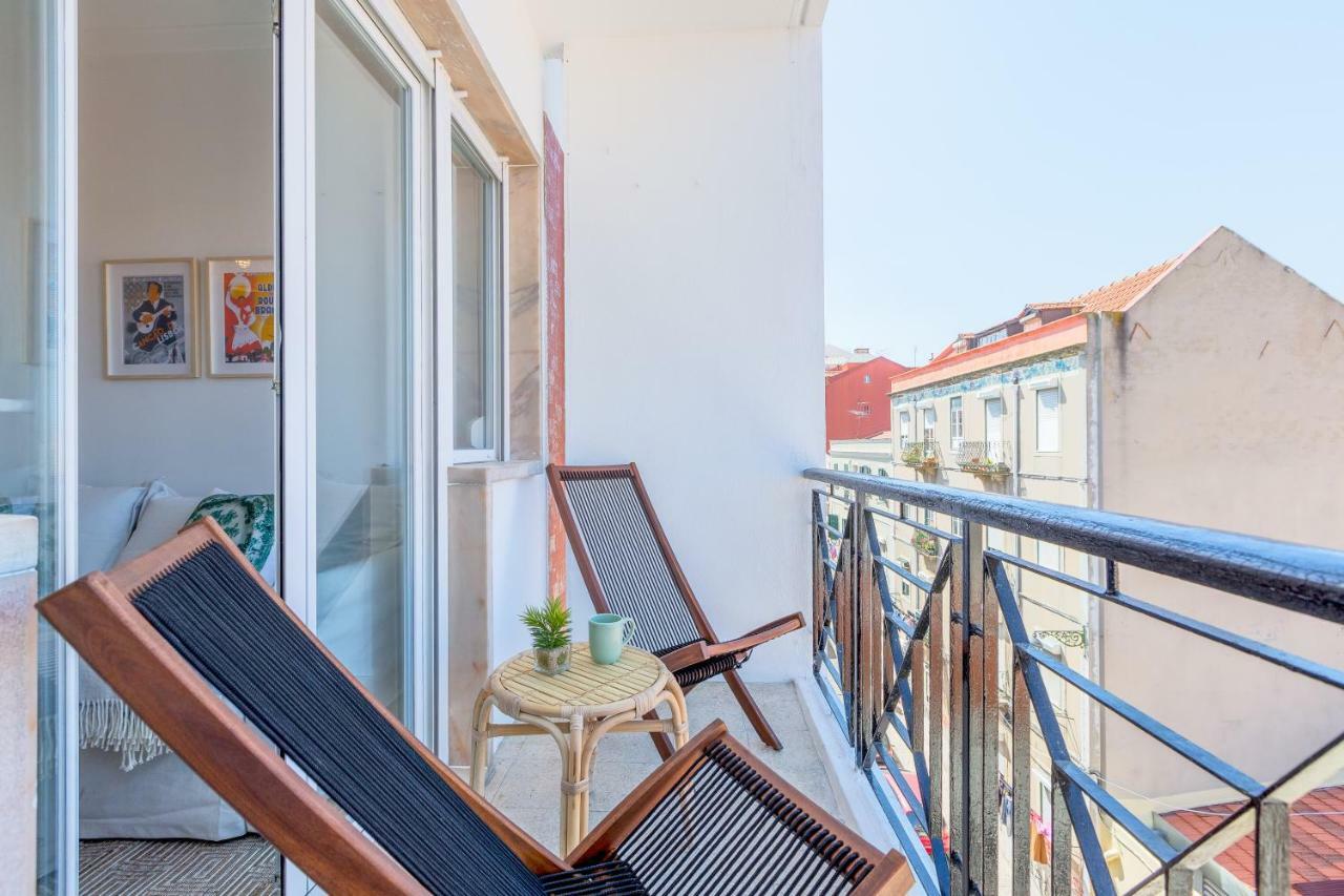 Renovated Sunny With Amazing Sunset Balcony , By Timecooler Apartamento